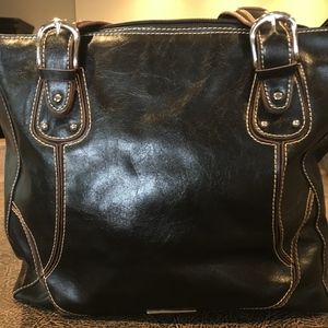 Nine West black purse